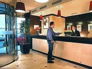 מלון Mercure La Sorbonne Saint-germain-des-pres 4*