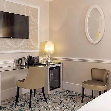 Mercure La Sorbonne Saint-germain-des-pres 4*