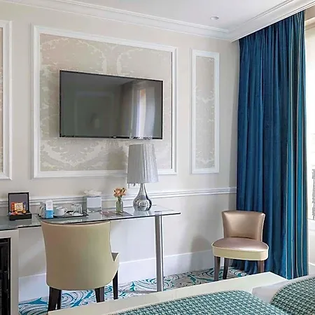 Mercure La Sorbonne Saint-germain-des-pres 4*